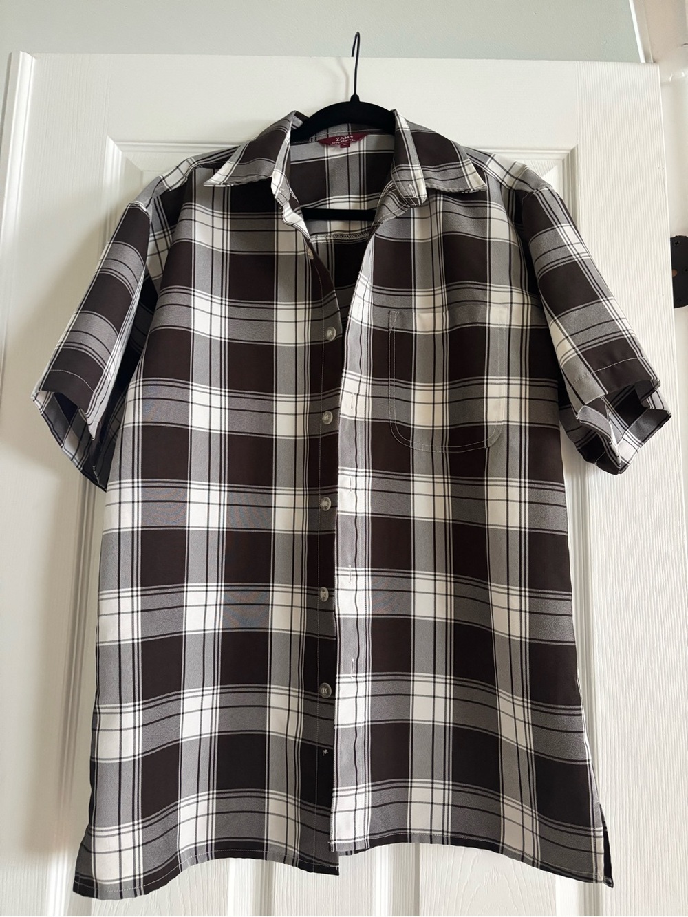 Men's Short-Sleeve Plaid Button-Down Shirt - Black & White